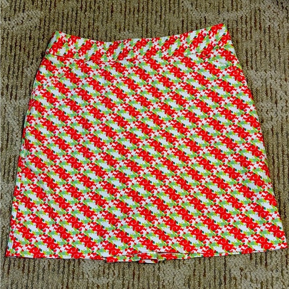 Peter Millar Performance Golf Skort - Red/Green Coral Print - Size 4 - Like new - Picture 6 of 6